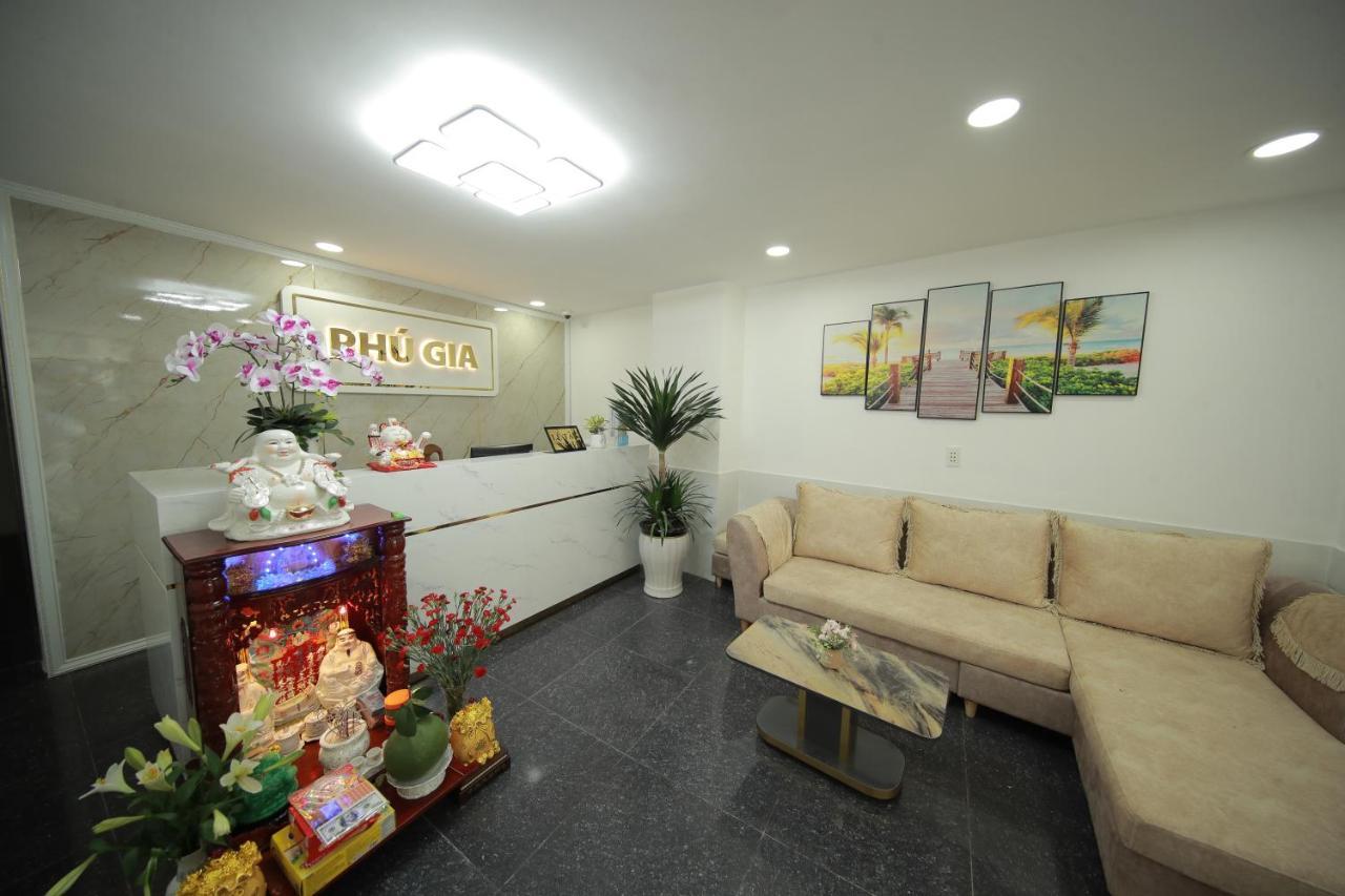 Phu Gia Bui Vien Hotel ホーチミン市 エクステリア 写真